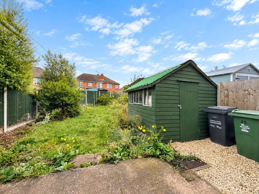 Middle Avenue, Loughborough, LE11, photo 17