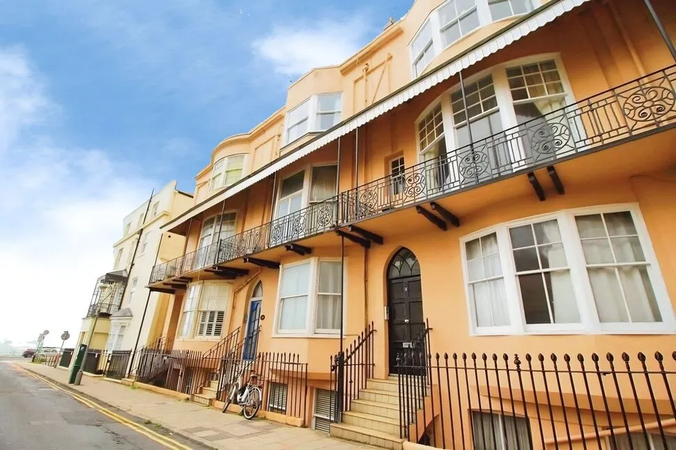 1 bed flat to rent, Bedford Square, Brighton, BN1