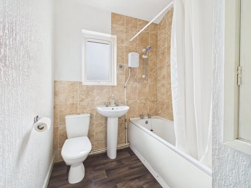 Curzon Road, Ashton-under-Lyne, Greater Manchester, OL6, photo 10