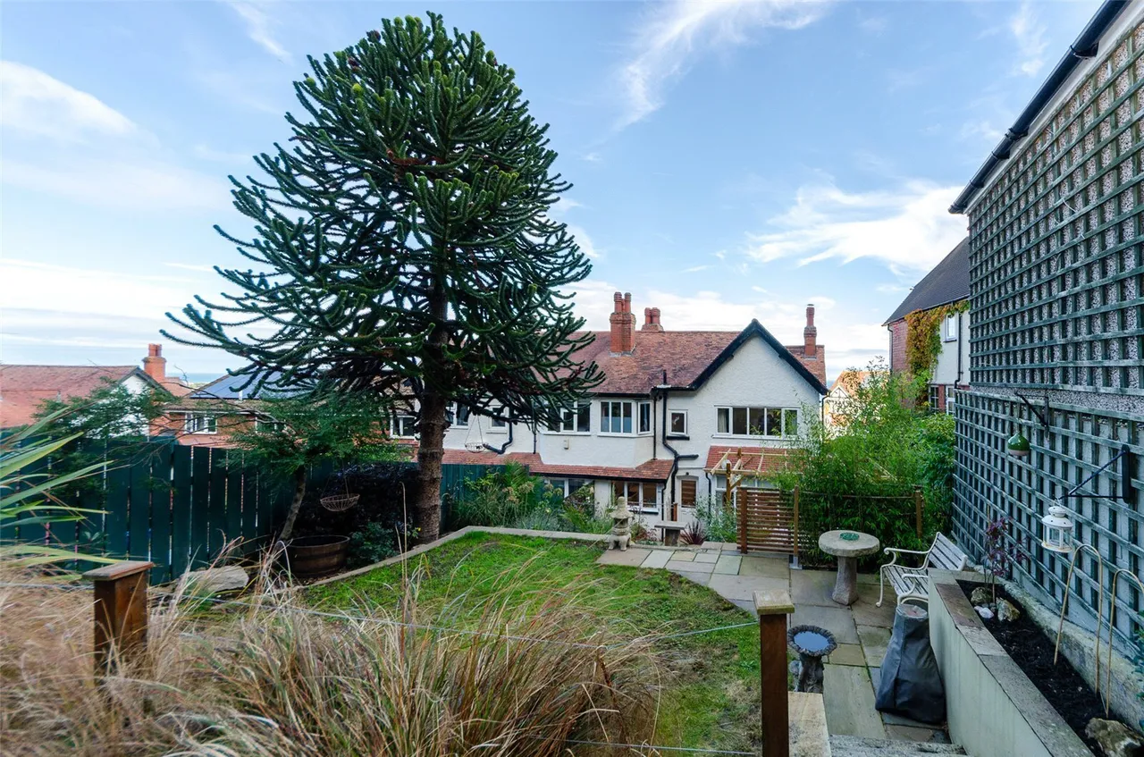 Woodland Park, Colwyn Bay, LL29, photo 23