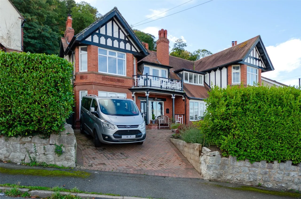Woodland Park, Colwyn Bay, LL29, photo 33
