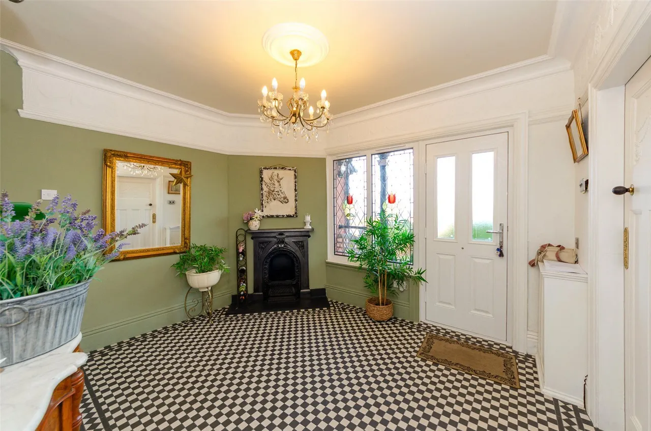 Woodland Park, Colwyn Bay, LL29, photo 5