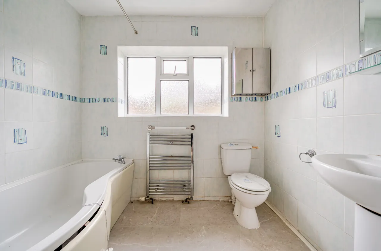 Little Drive, Ferring, BN12, photo 14