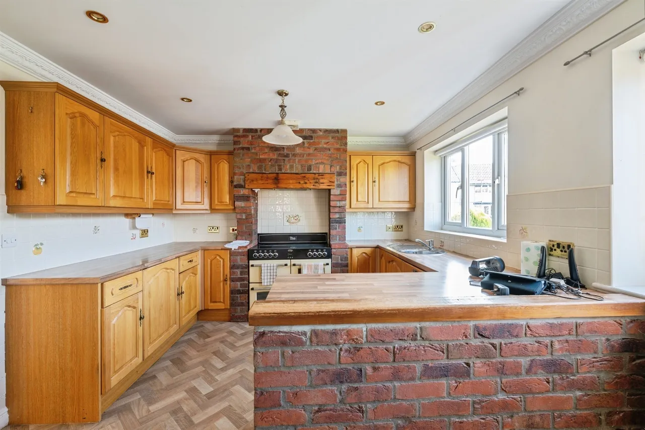 Pitt Lane, Ryehill, HU12, photo 5