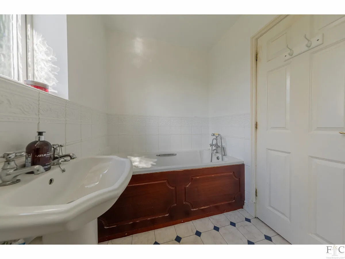 Chestnut Drive, Stretton Hall, LE2, photo 17