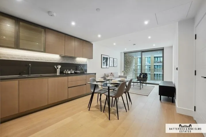 Prince of Wales Drive, SW11, photo 14