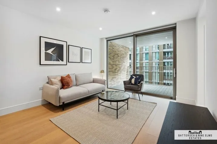 Prince of Wales Drive, SW11, photo 3