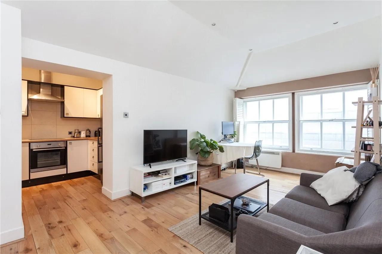 Artisan House, 36 Middlesex Street, London, E1, photo 3