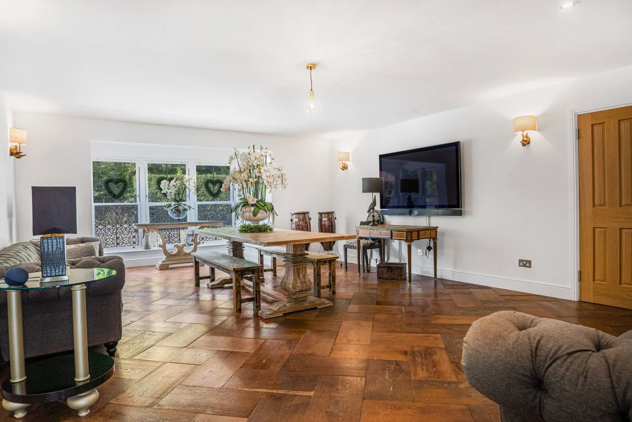 Canfield Road, Takeley, CM22, photo 6