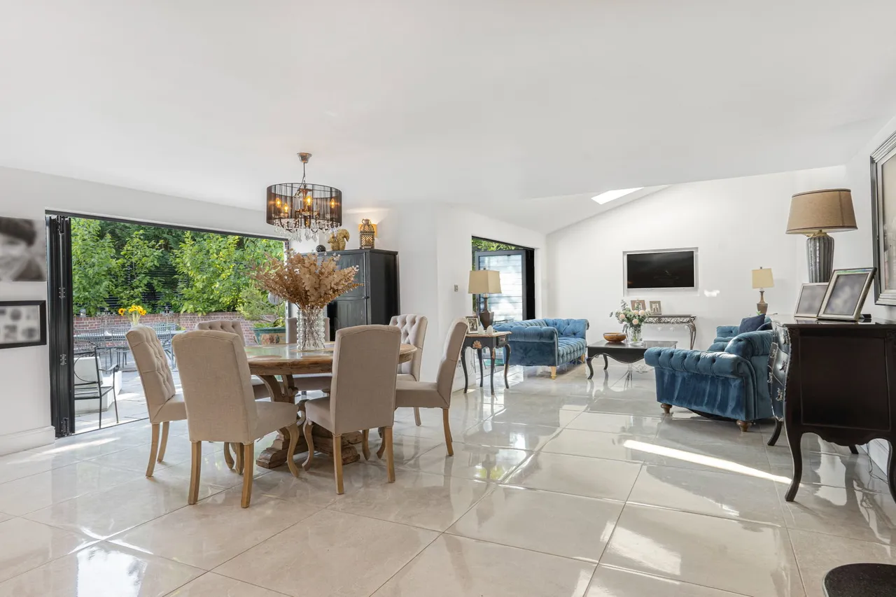 Canfield Road, Takeley, CM22, photo 15