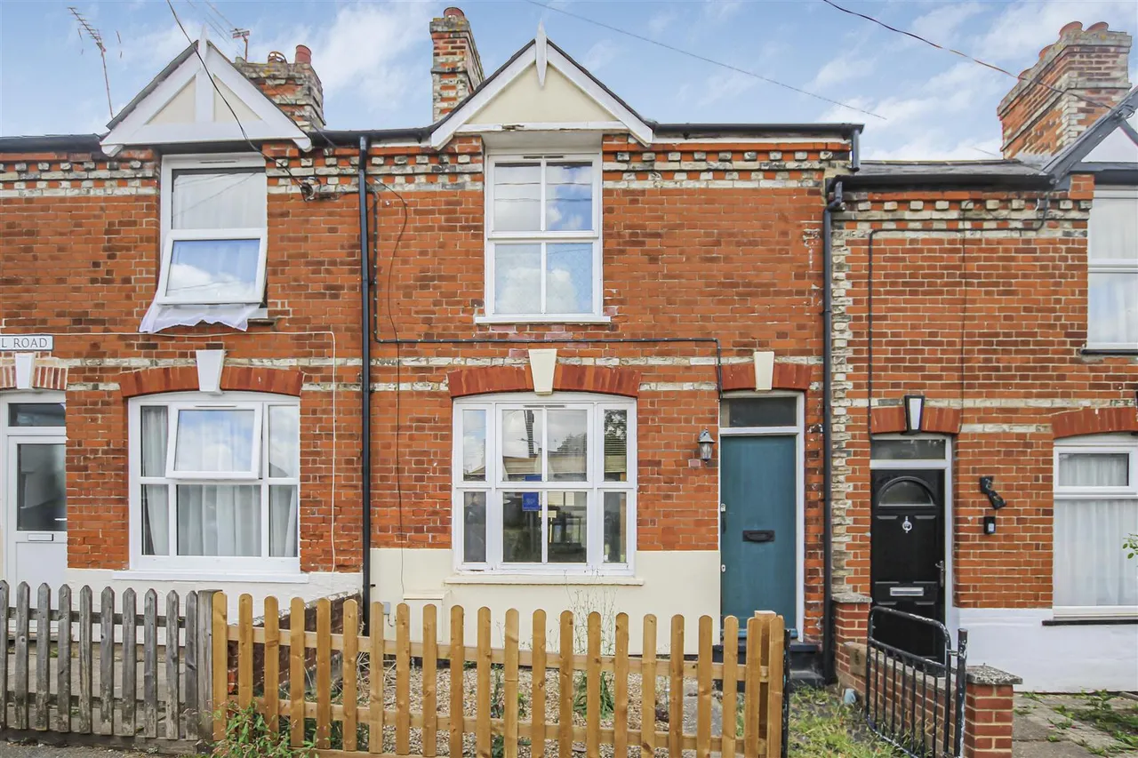 2 bed property for sale, Mill Road, Haverhill, CB9