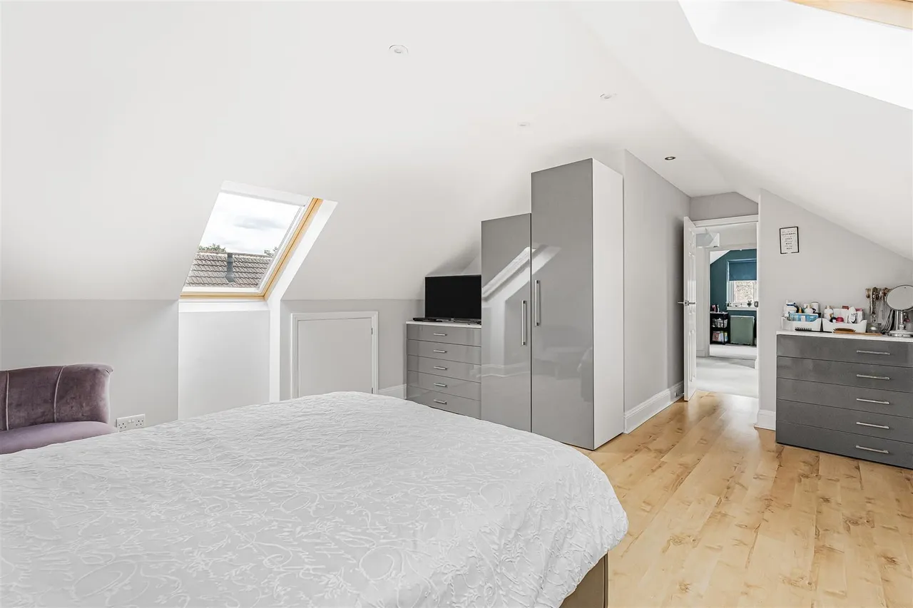 Masons Road, Slough, photo 35
