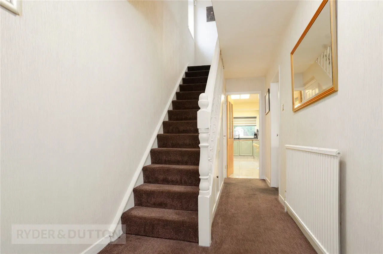 Whinberry Way, Moorside, OL4, photo 12