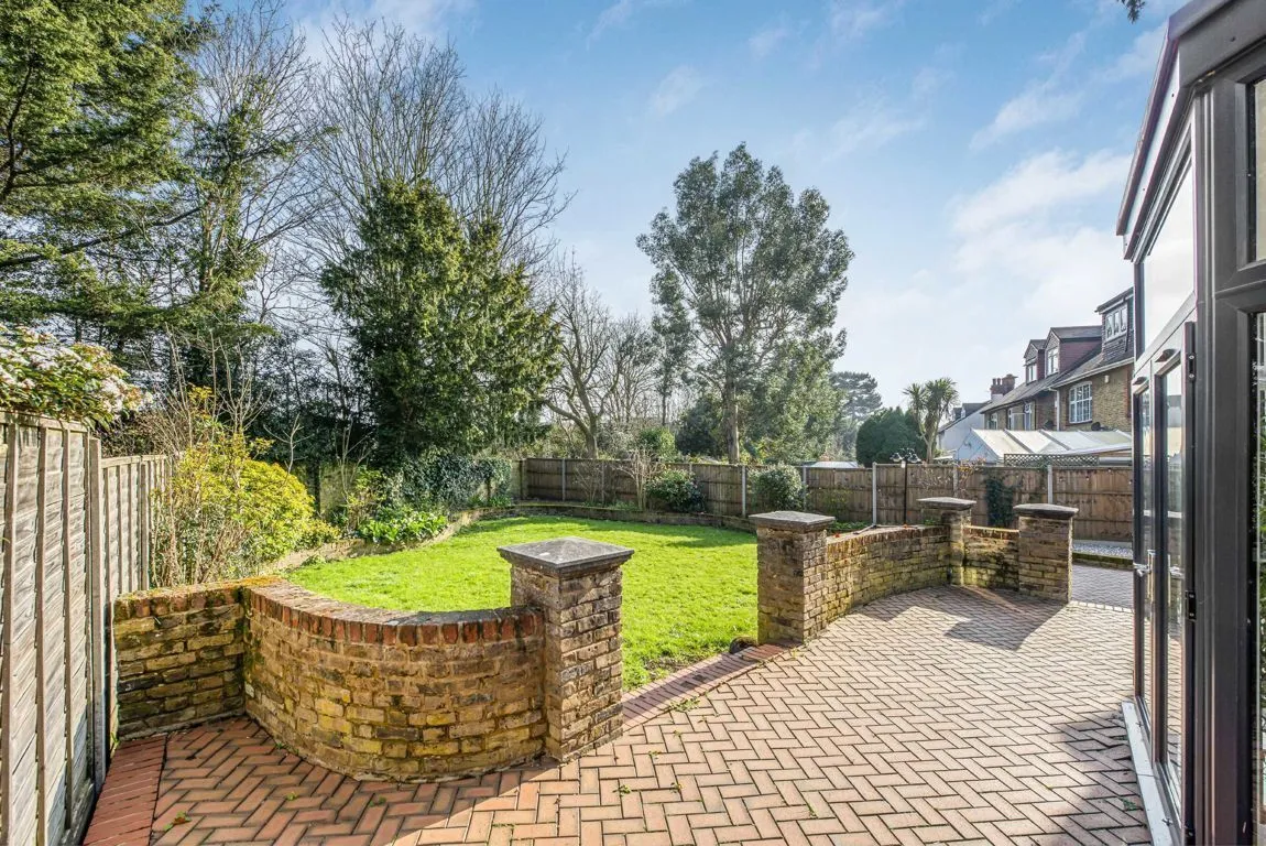 The Grove, TW7, photo 6