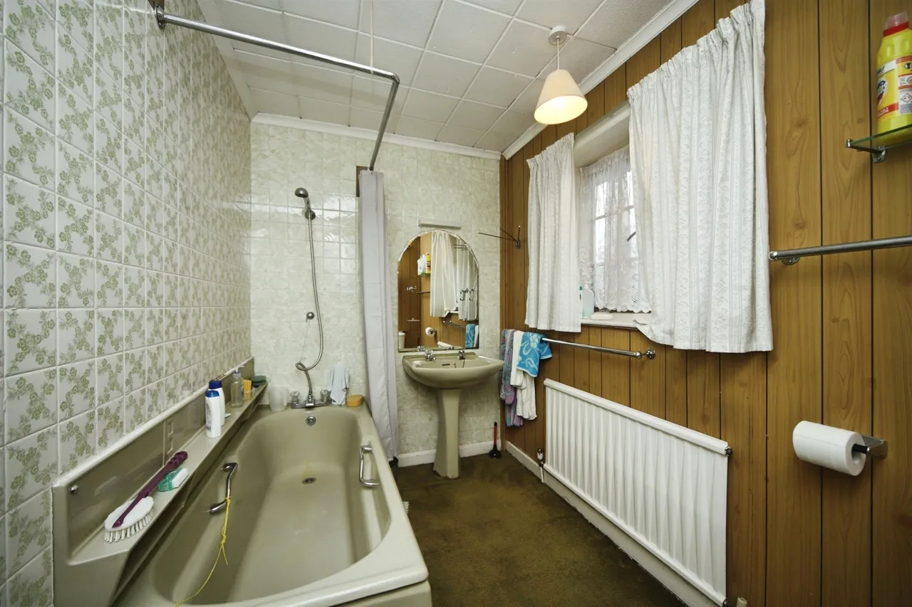 Fullands Road, TAUNTON, photo 10
