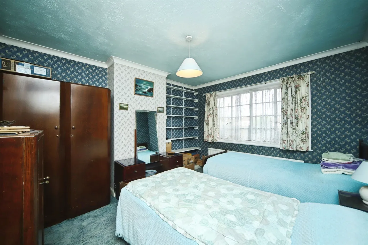 Fullands Road, TAUNTON, photo 9