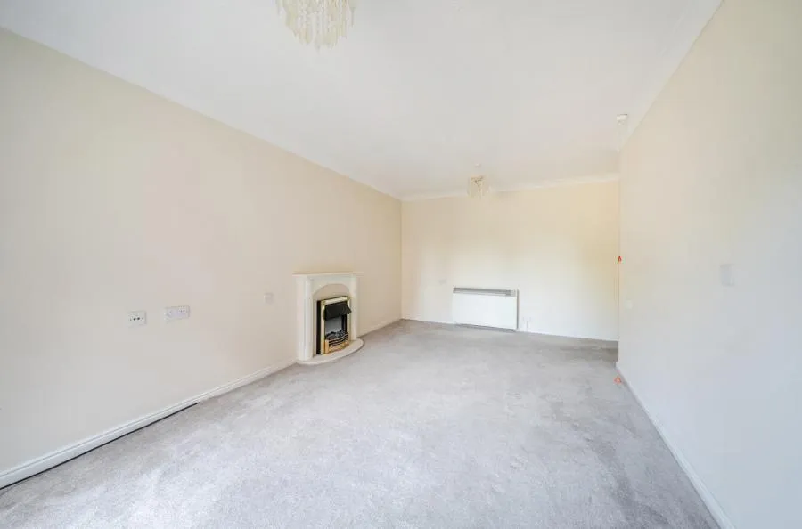 London Road, Nantwich, CW5, photo 3