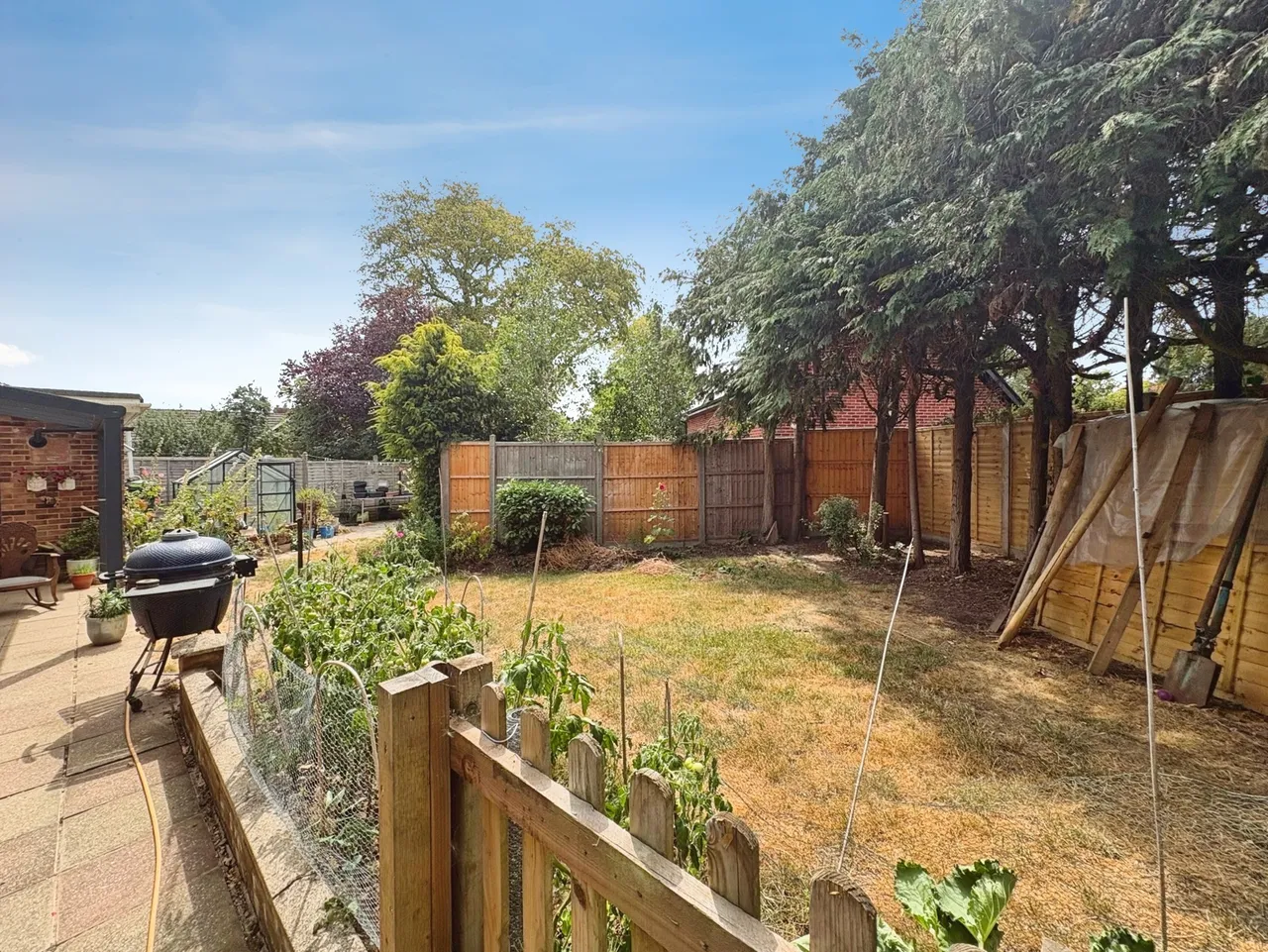 Whitmore Green, Farnham, Surrey, GU9 9AF, photo 7