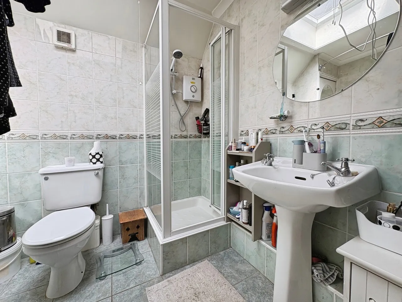 Whitmore Green, Farnham, Surrey, GU9 9AF, photo 16