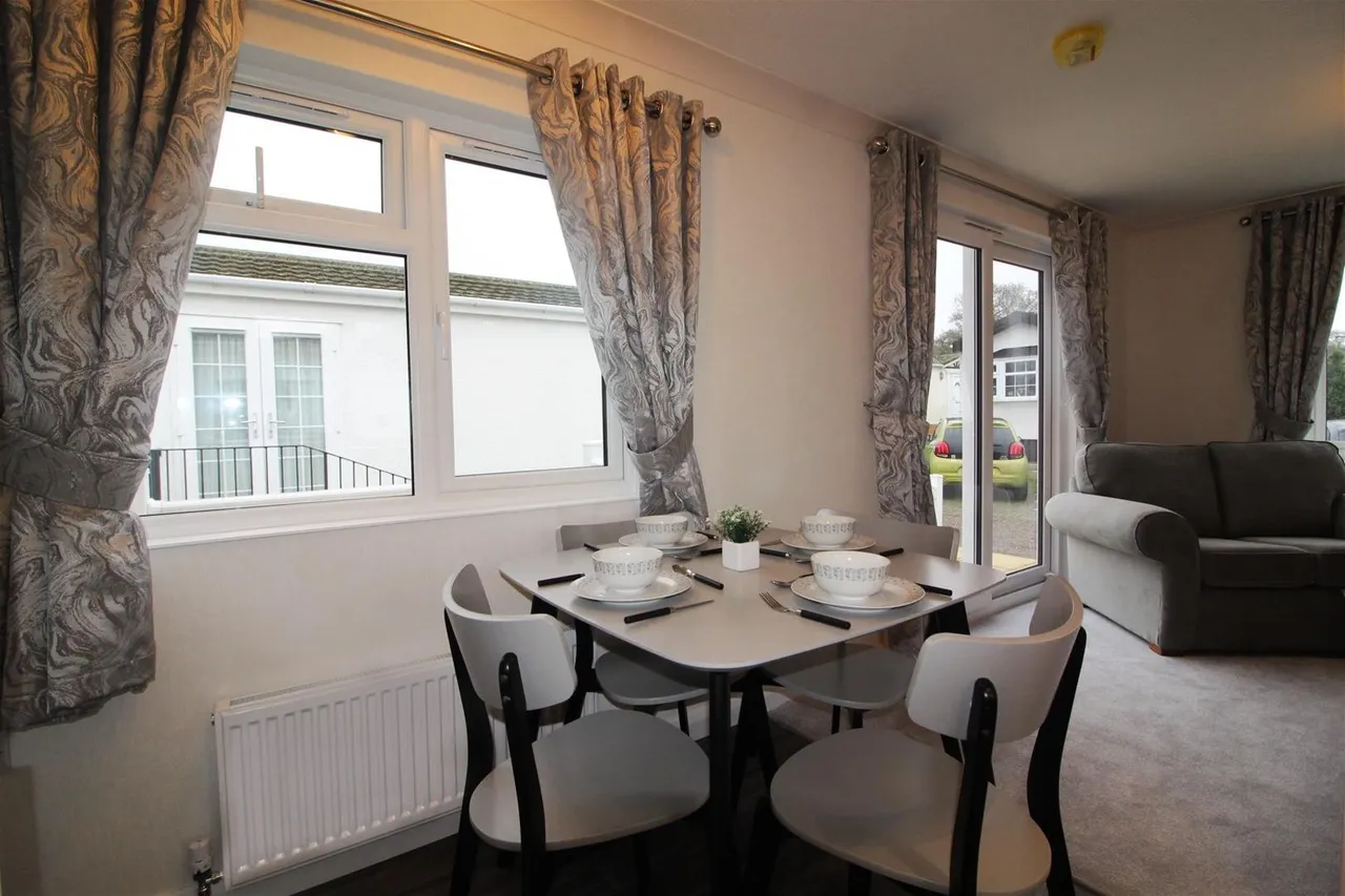 Arkley Park Barnet Road, Arkley, Barnet EN5 3JQ, photo 4
