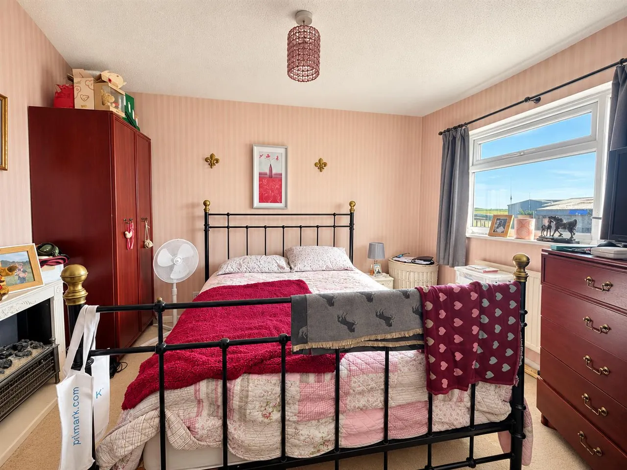 Damon Close, Peacehaven, photo 18