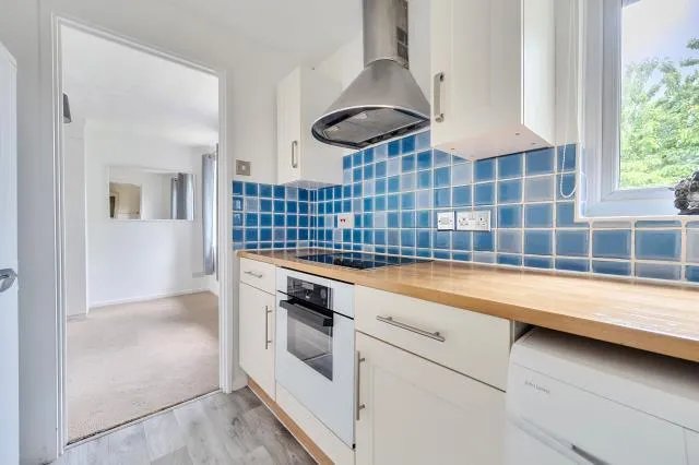 Bridgestone Drive, Bourne End, SL8, photo 5