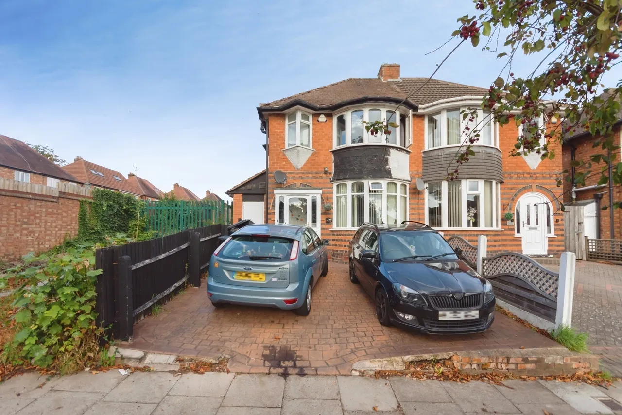 3 bed house for sale, Gilbertstone Avenue, Birmingham, B26