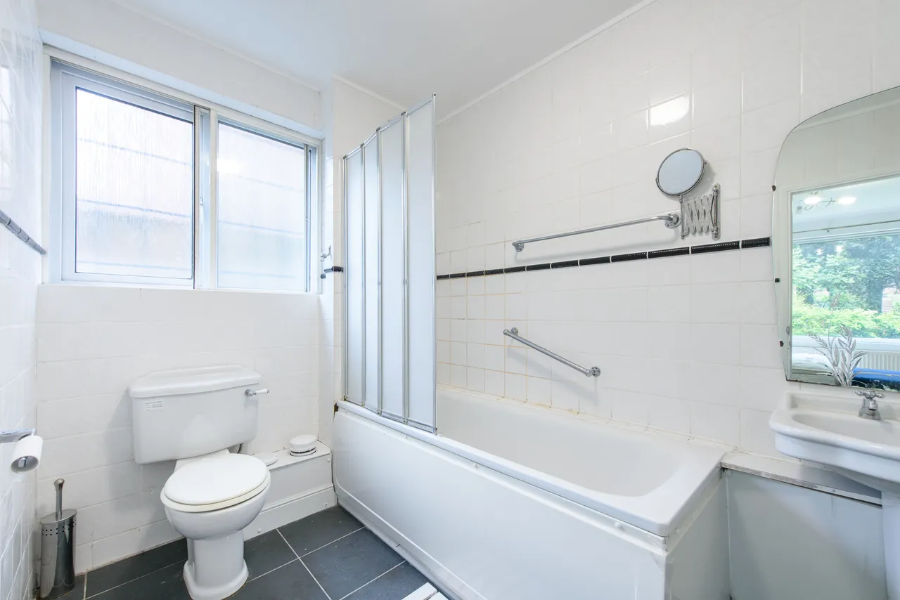 1 Miriam Court, Aylmer Road, London, photo 7