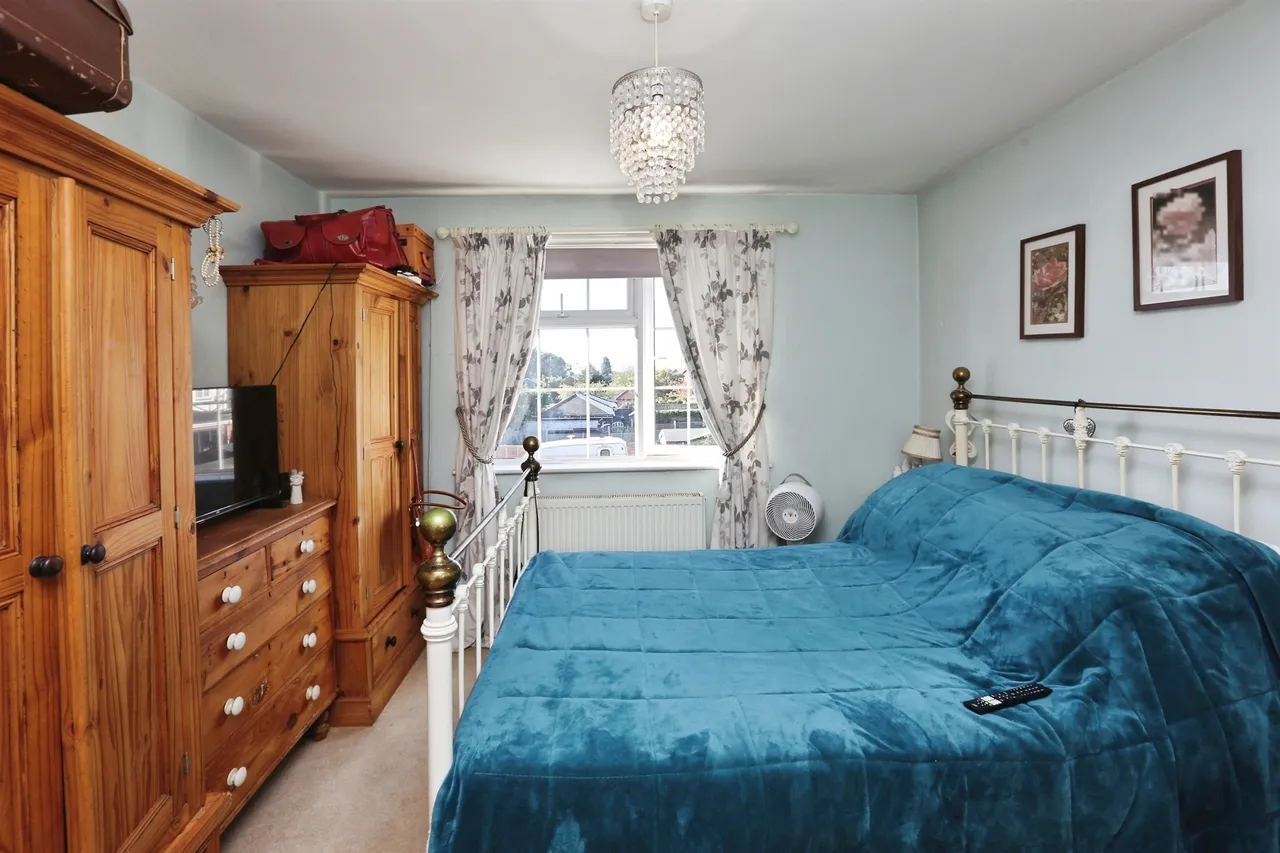 Furze Road, Southampton, SO19, photo 9