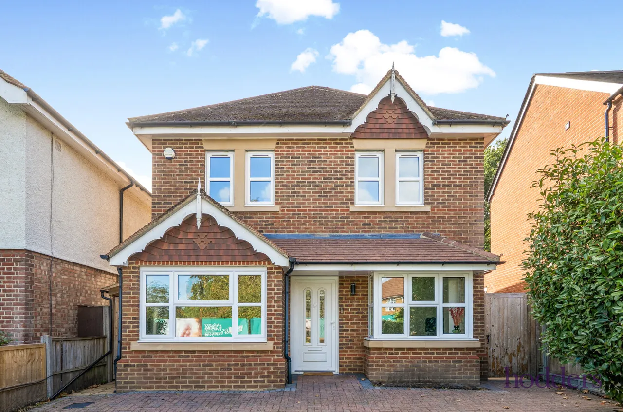 Brox Road, Ottershaw, KT16, photo 22