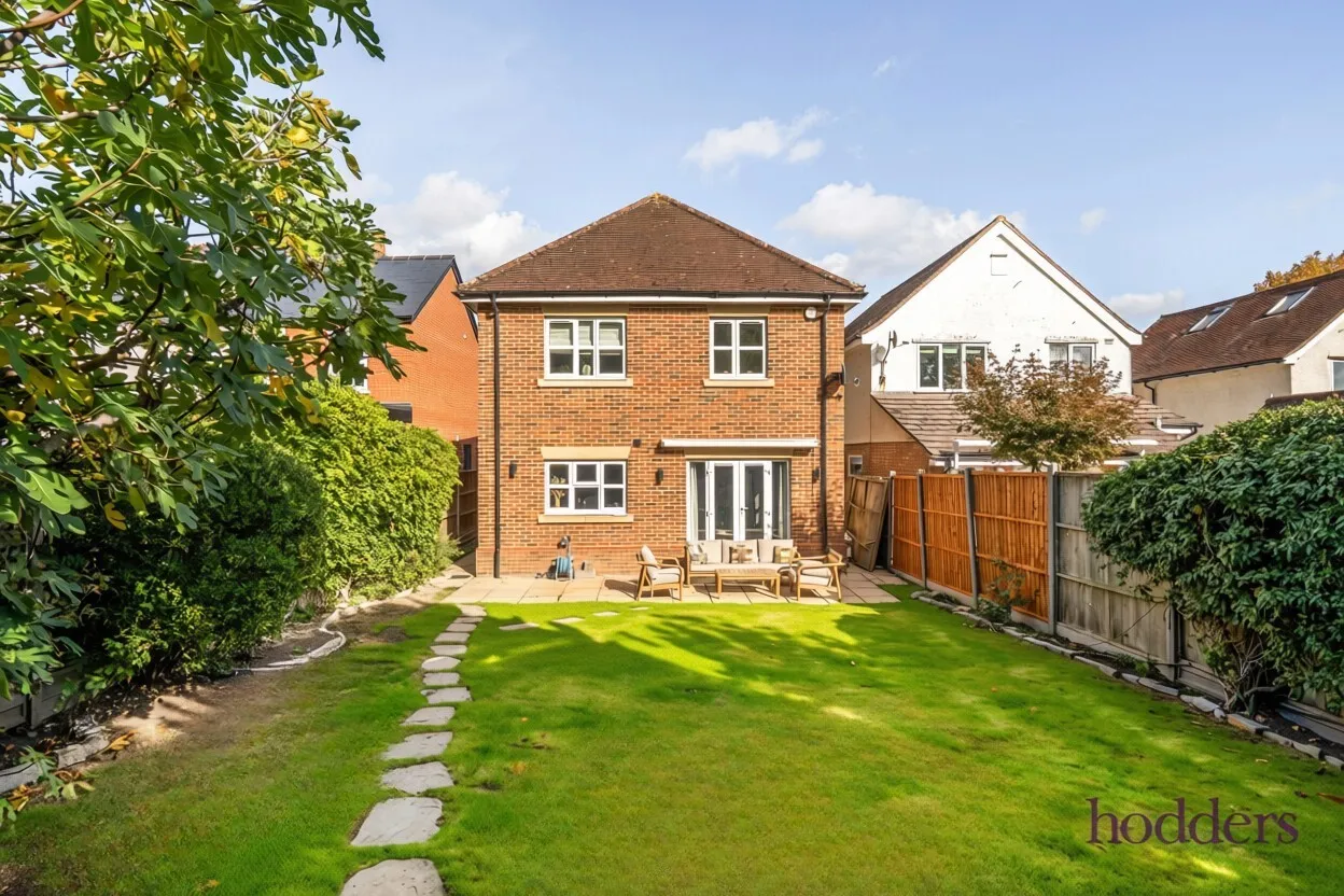 Brox Road, Ottershaw, KT16, photo 19