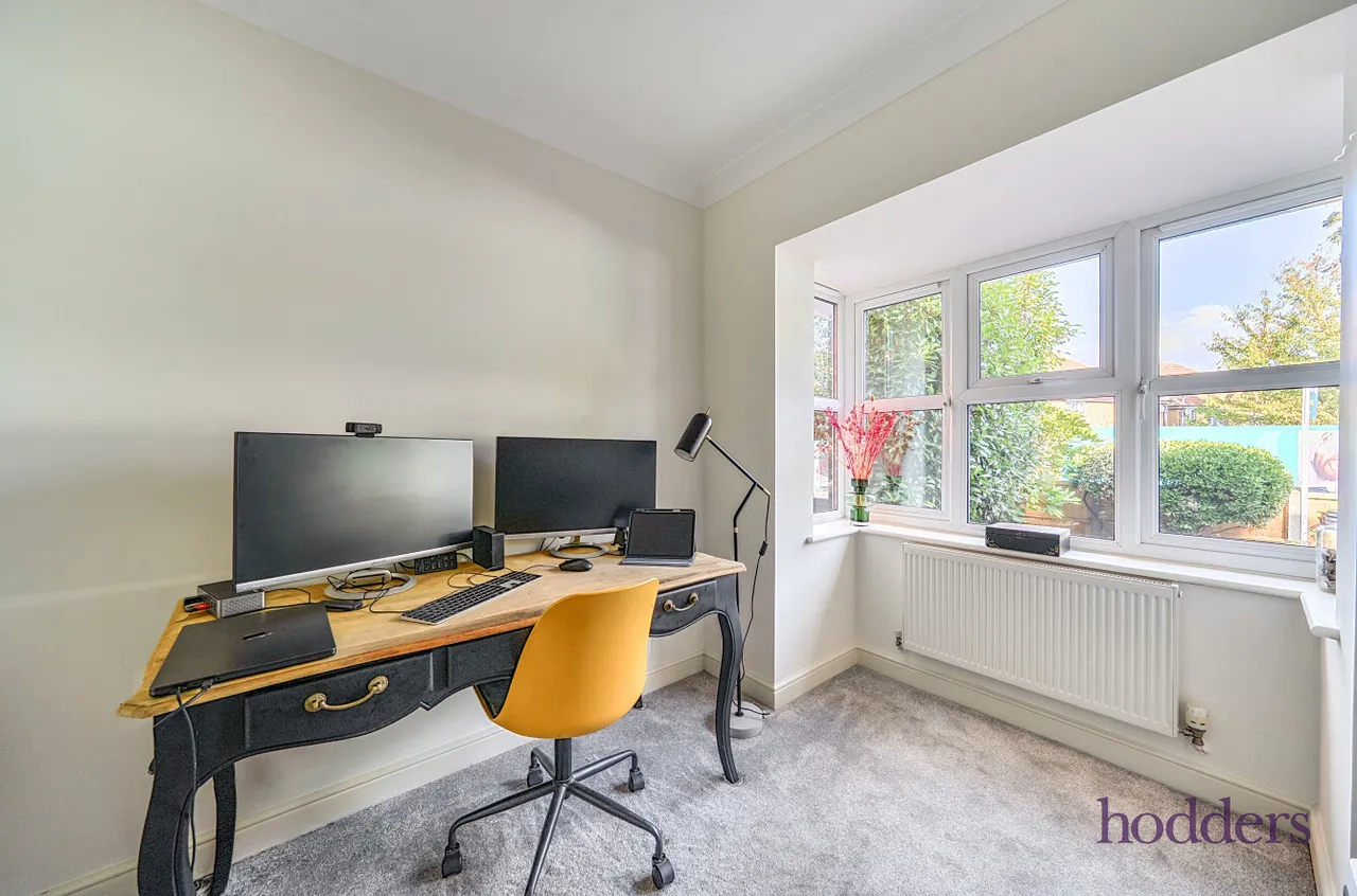 Brox Road, Ottershaw, KT16, photo 21