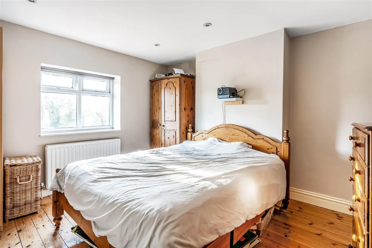Highlands Road, Leatherhead, KT22, photo 10
