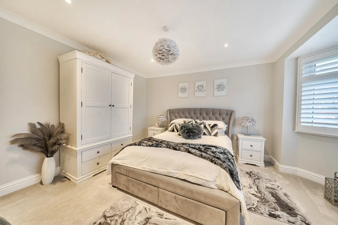 Downs Avenue, BR7, photo 8