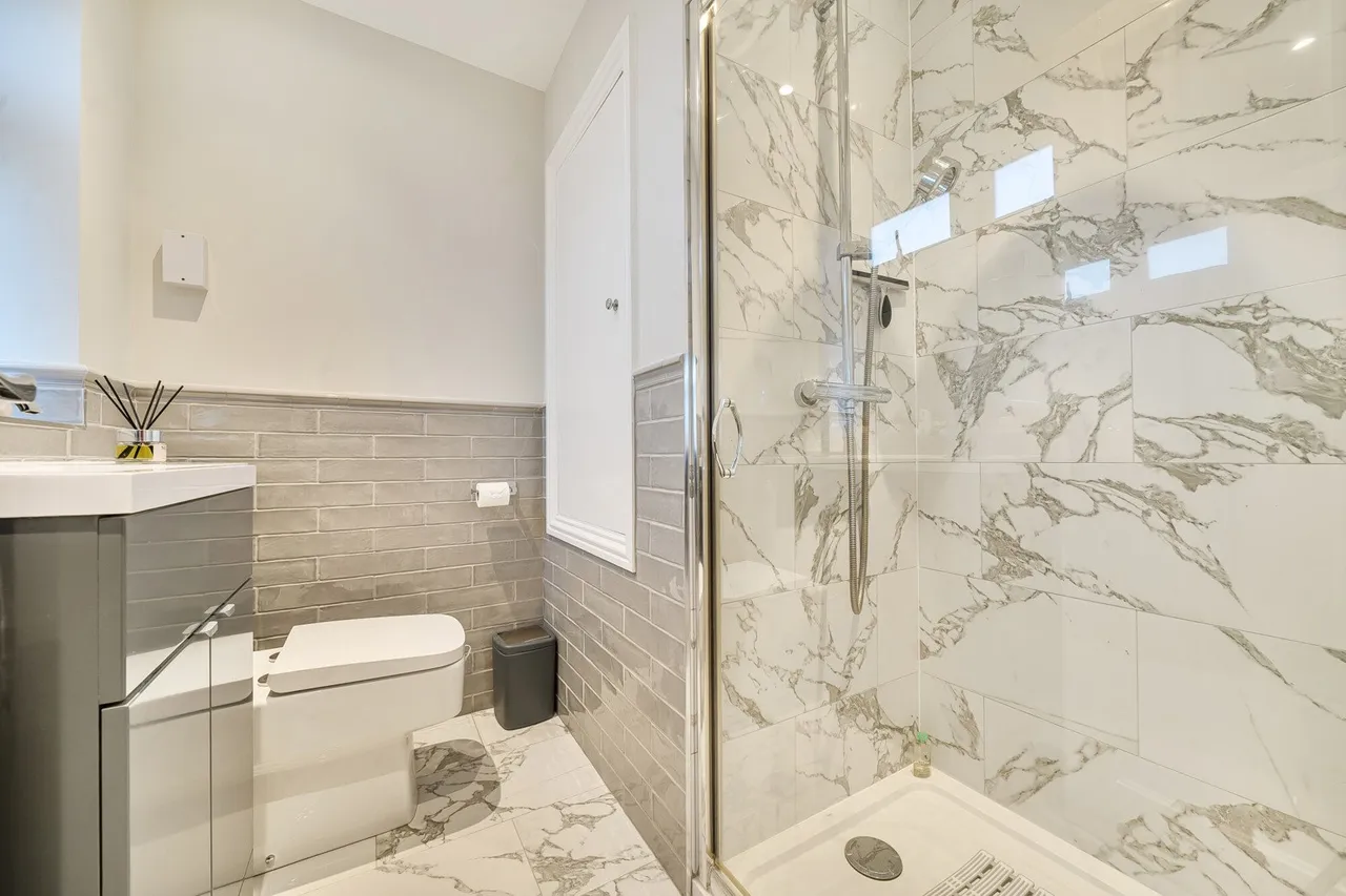 Downs Avenue, BR7, photo 24