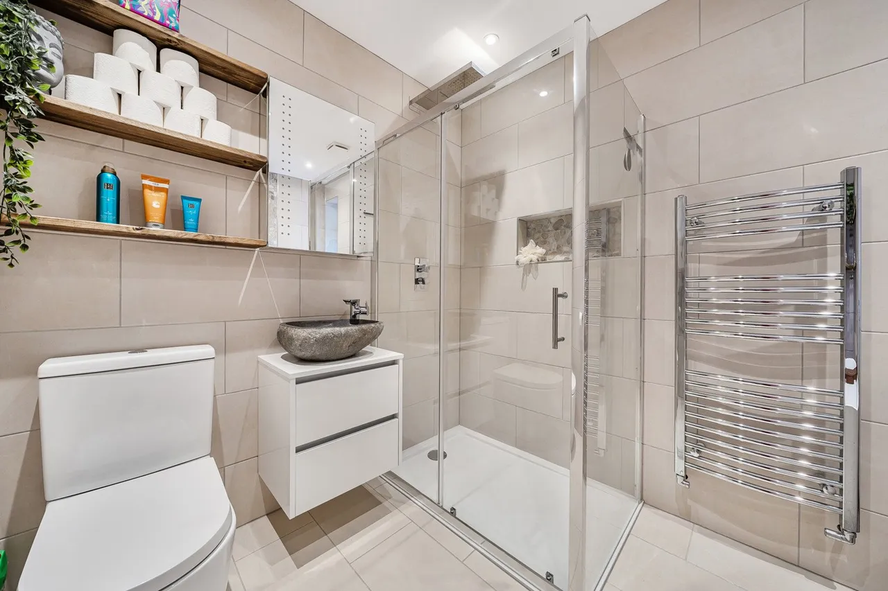 Downs Avenue, BR7, photo 16