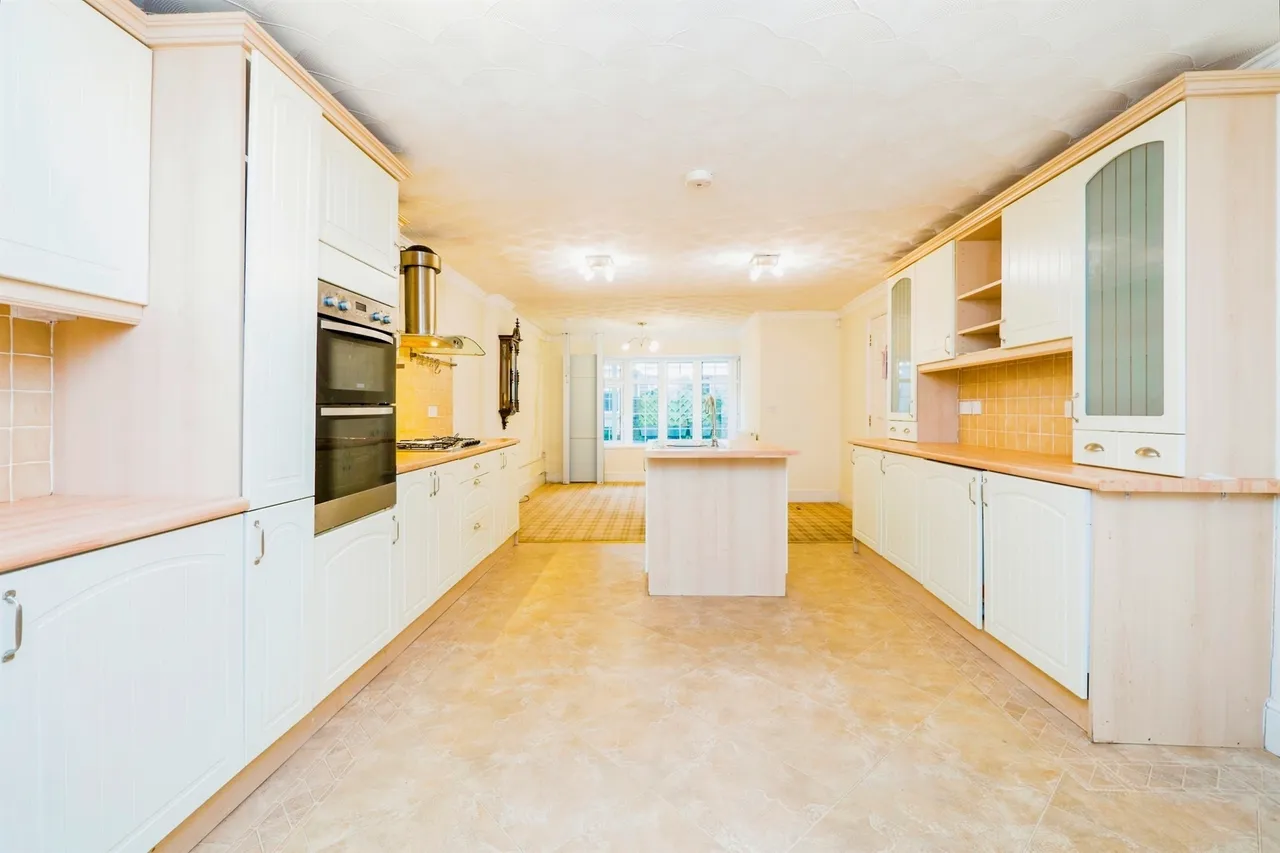 High Street, Cowbridge, CF71, photo 3
