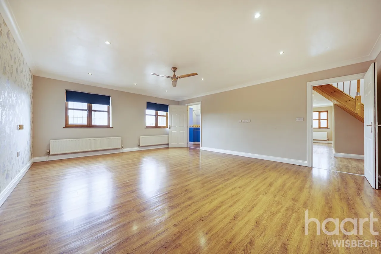 Hollycroft Road, Emneth, PE14, photo 9