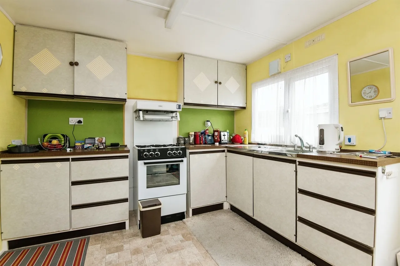 The Orchard, Honiton, photo 6