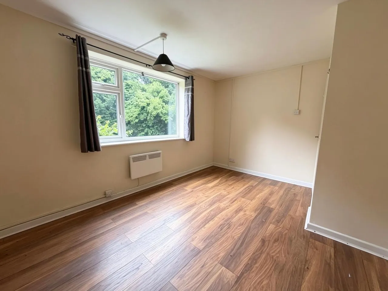 Langbay Court, Coventry, CV2, photo 4