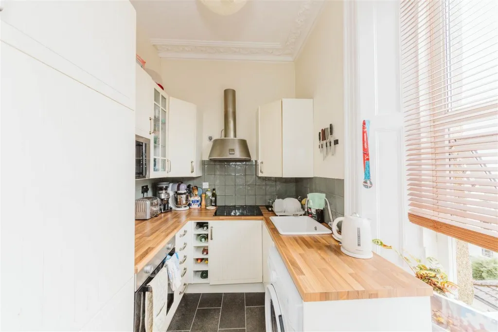 Hall Floor Flat, 28, Southfield Road, Cotham, Bristol, BS6 6AY, photo 4