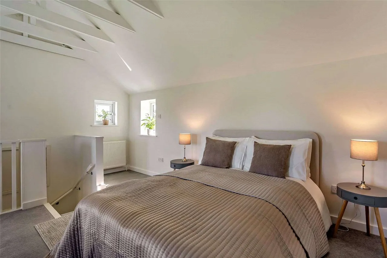 Nash, Cowbridge, CF71, photo 17