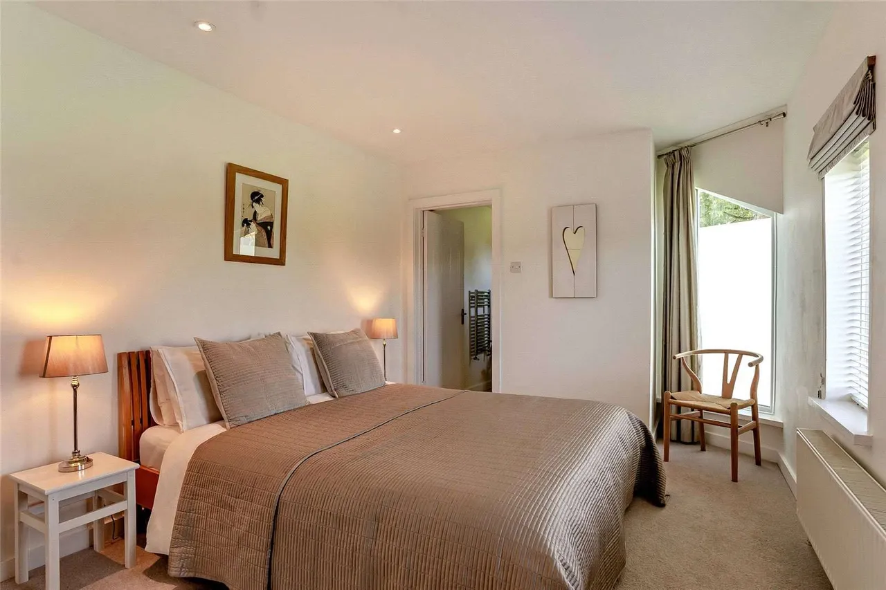 Nash, Cowbridge, CF71, photo 14