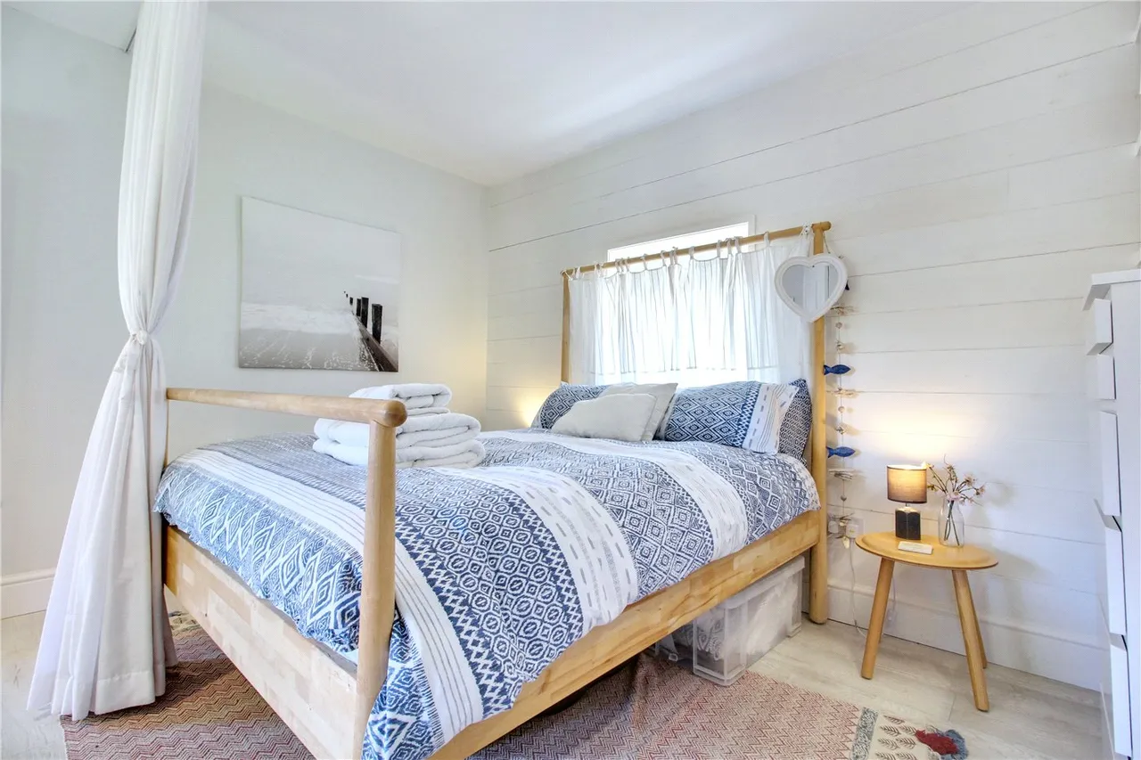 1 bed flat for sale — High Street, Southwold, Suffolk, IP18