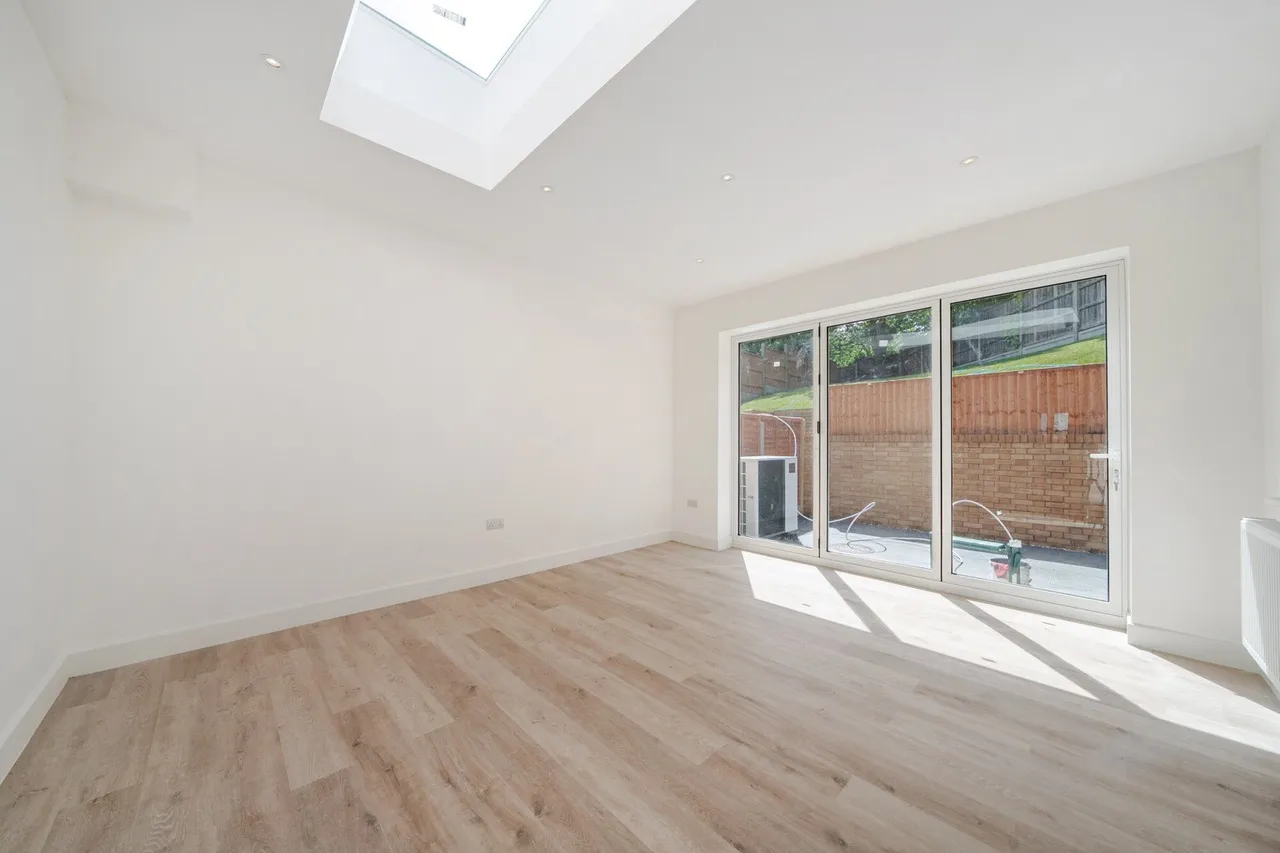 Mount Nod Close, London, SE18, photo 23