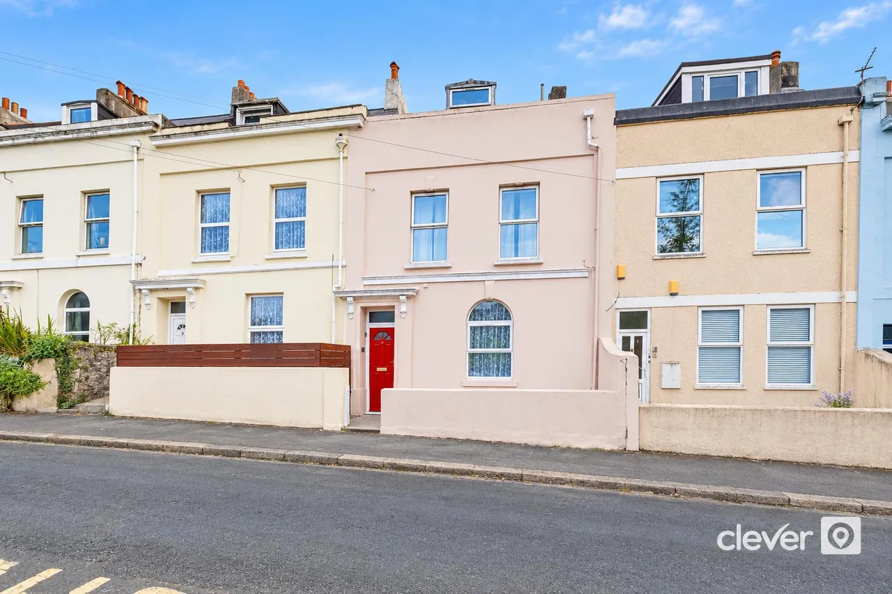 1 bed flat for sale, Mount Street, North Hill
