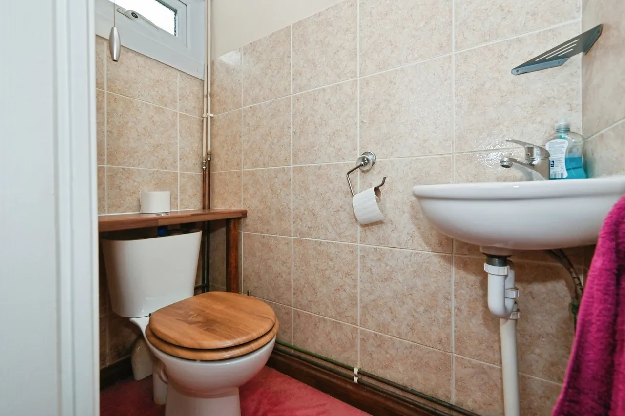 Waleys Close, LUTON, Bedfordshire, LU3, photo 8