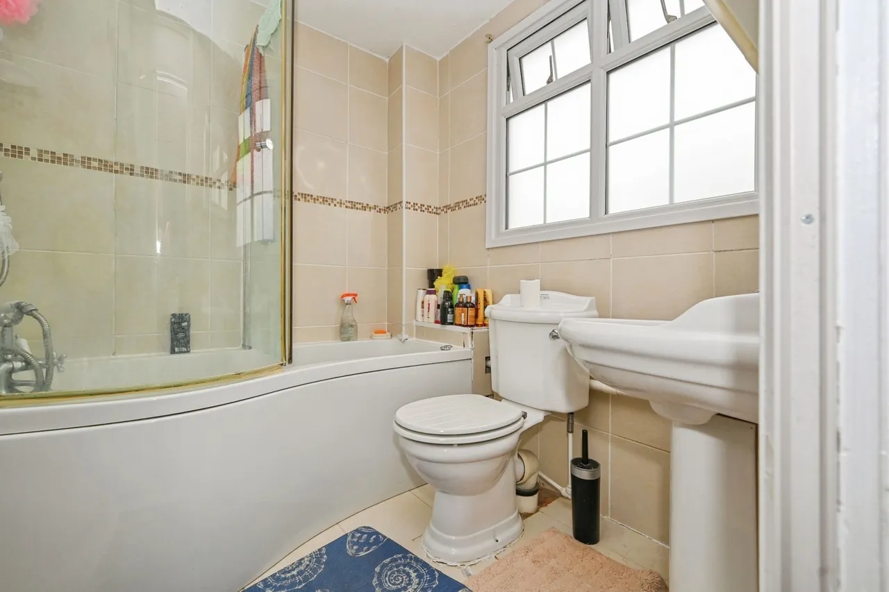 Waleys Close, LUTON, Bedfordshire, LU3, photo 11
