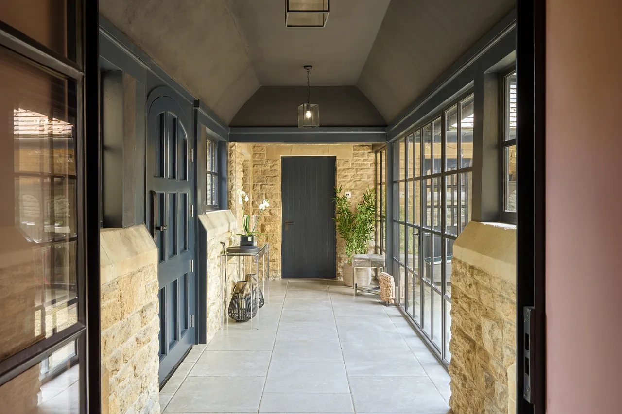 Ladyswood House, Sherston, Malmesbury, Wiltshire, photo 4