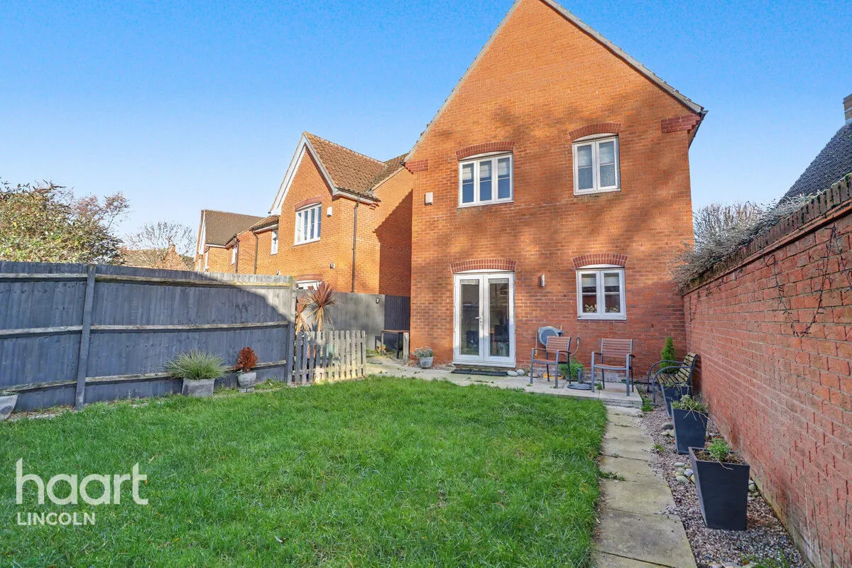 Privet Walk, Witham St Hughs, LN6, photo 21